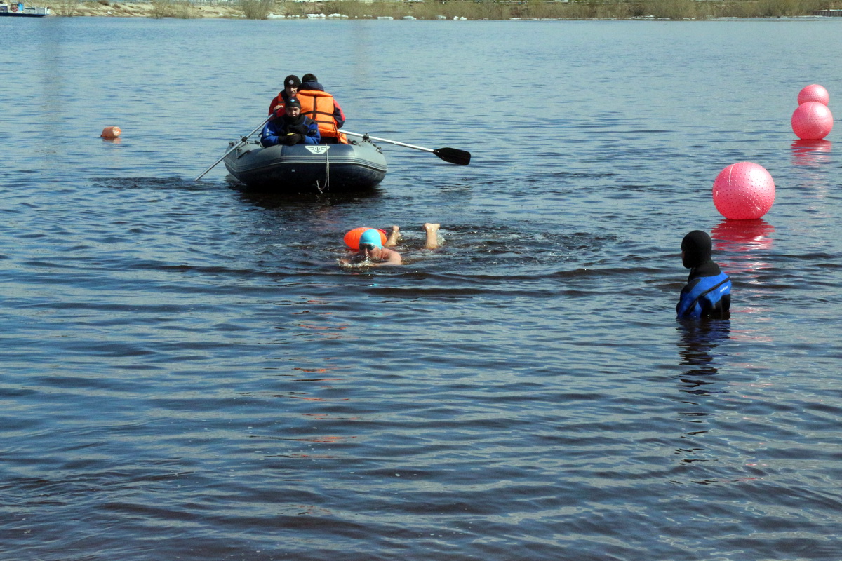 Заплыв в холодной воде состоялся в Якутске