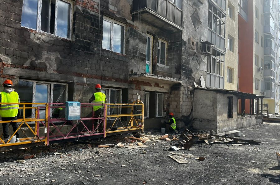В Якутске восстанавливают пострадавший от пожара жилой дом по проспекту  Ленина — Yakutia-daily.ru