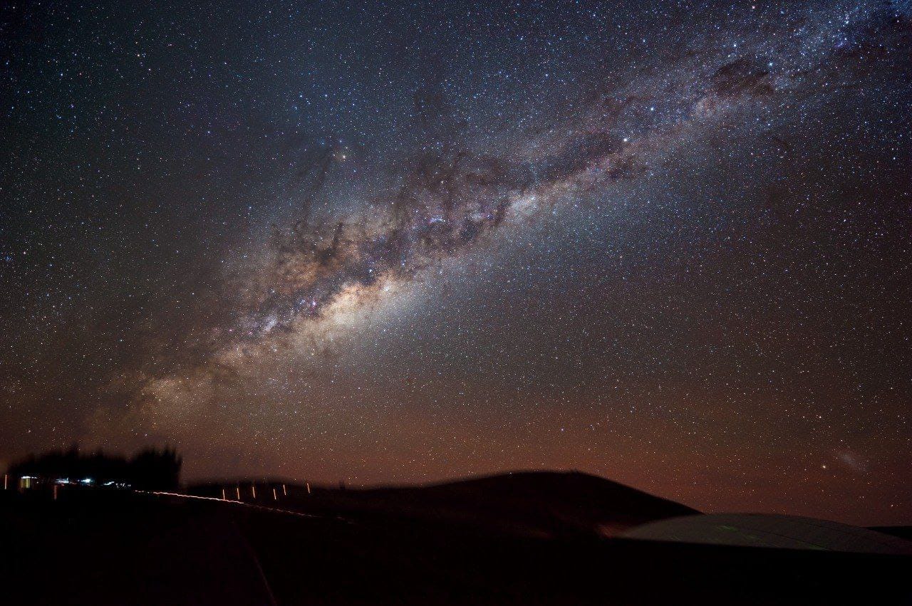 Какое небо в космосе. Наша Галактика Млечный путь. Галактика в галактике Млечный путь. Галактика Млечный путь и земля. Галактика Млечный путь фото.