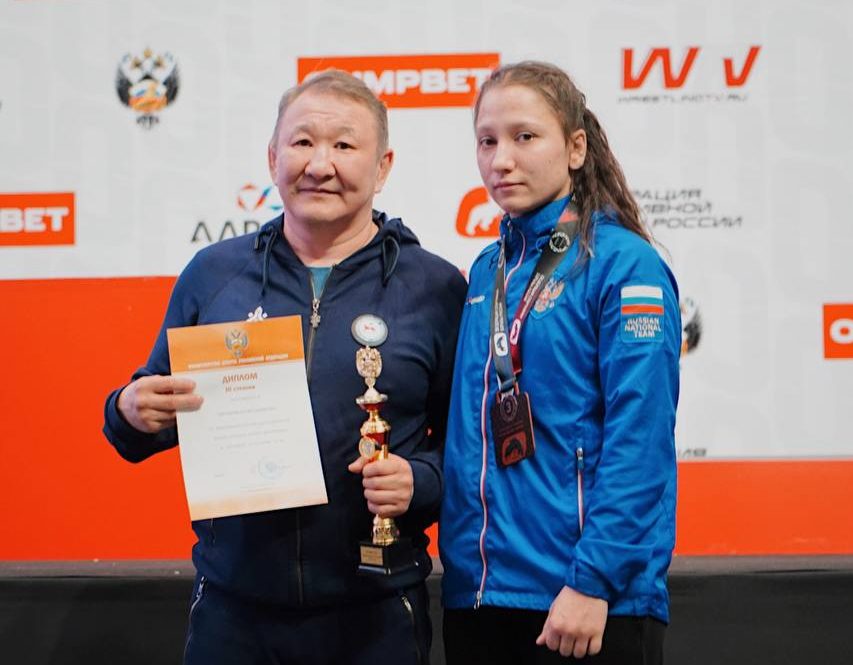 Две бронзы выиграли якутские борцы на чемпионате России